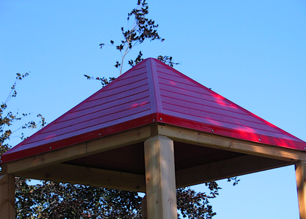 Spielplatz Turmdach aus GFK, 1,40 x 1,40 m, in zwei Farben lieferbar
